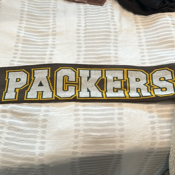 Green Bay Packers fringe scarf - Picture 2 of 9